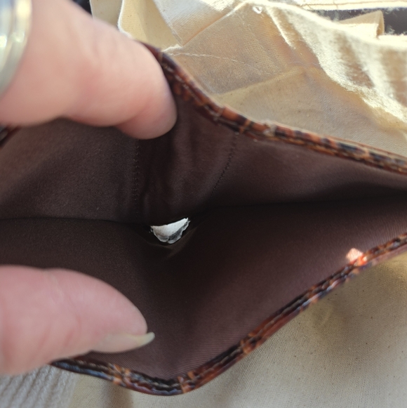 Brahmin Melbourne Tan Crocodile Embossed Wallet NWOT - Picture 7 of 7